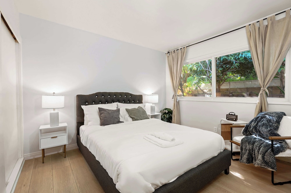 Newly Updated Family Retreat Safe Area Near Dtla