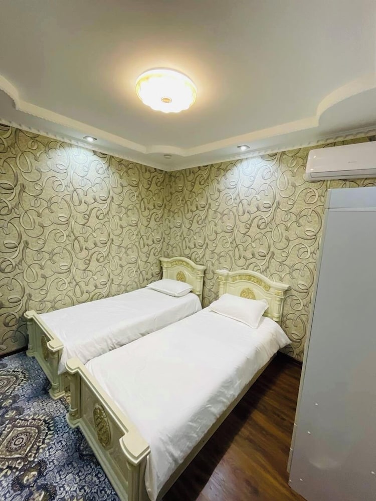 Guesthouse Anora