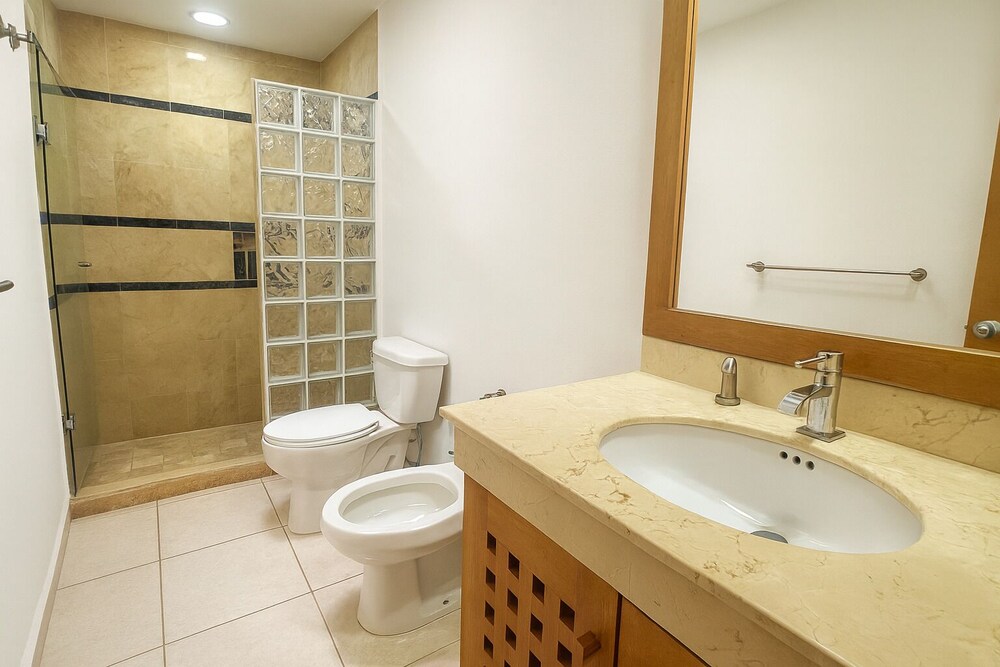 Family Villa Private Pool 3 Min Walk To The Beach