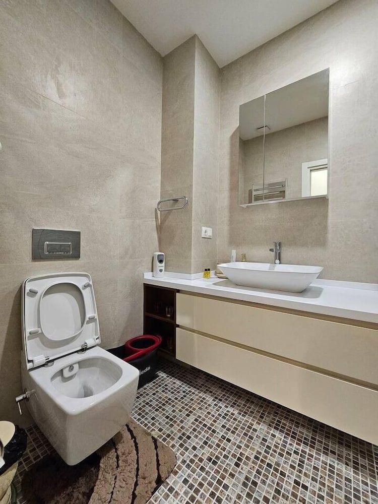 Tbilisi Gardens One Bedroom With Pool