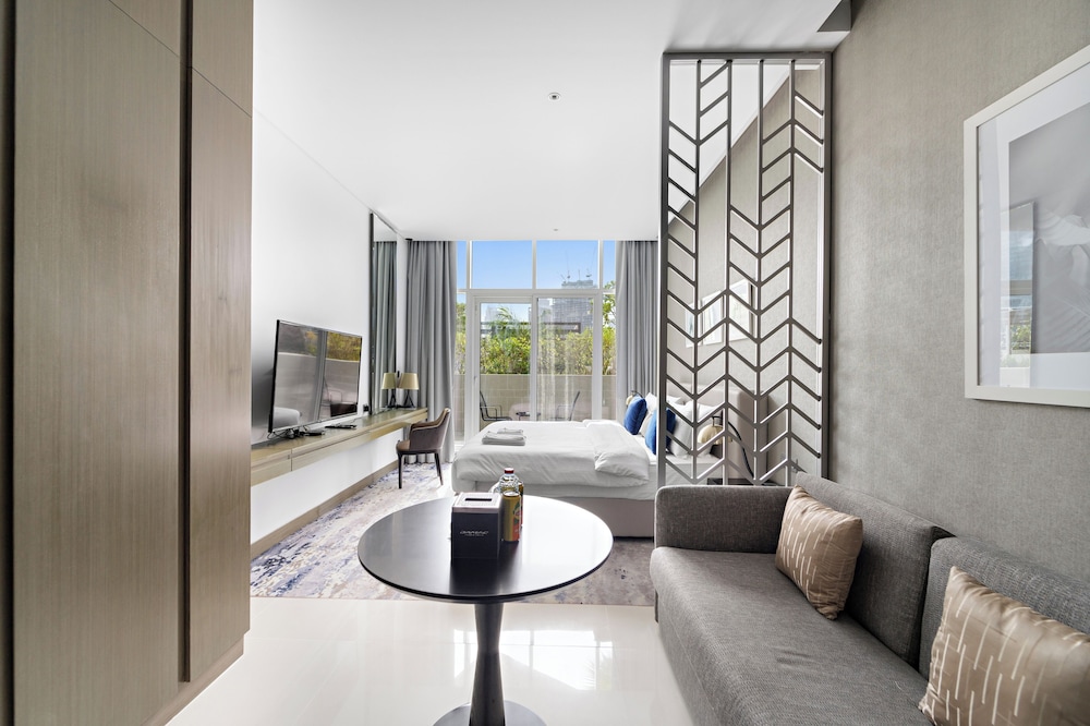 Silkhaus Damac Prive Tower