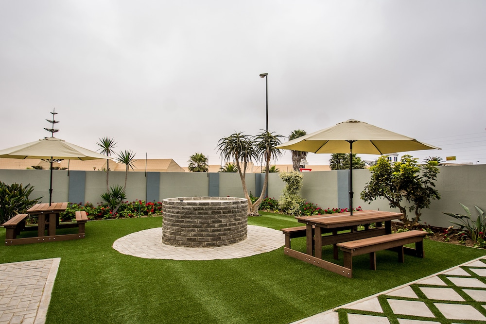 Sea View Backpackers - Hostel