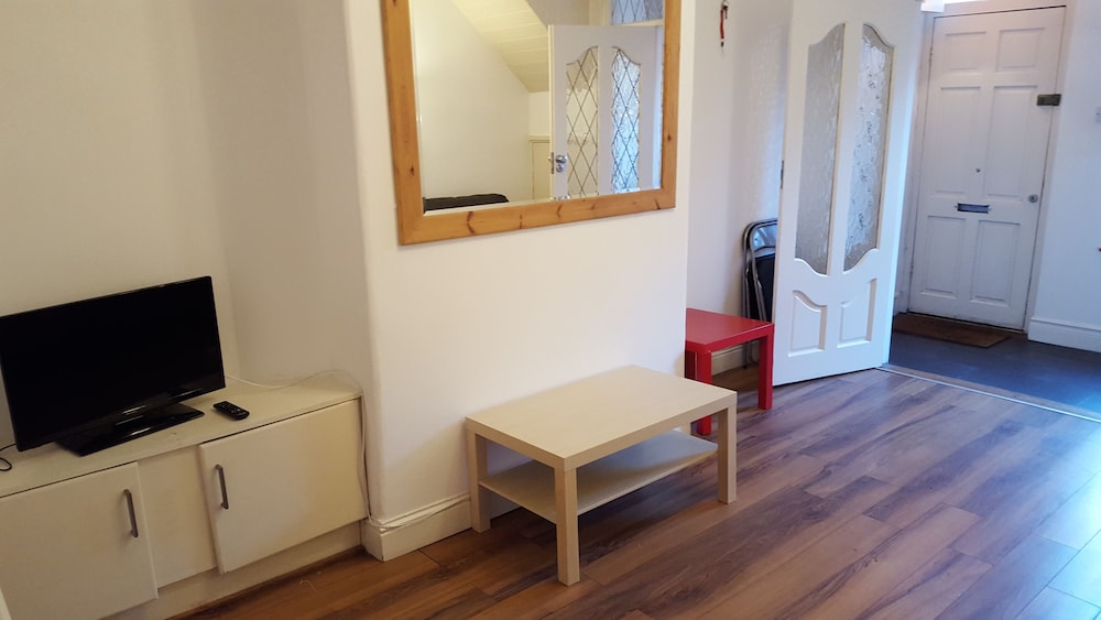 Christchurch Apartment