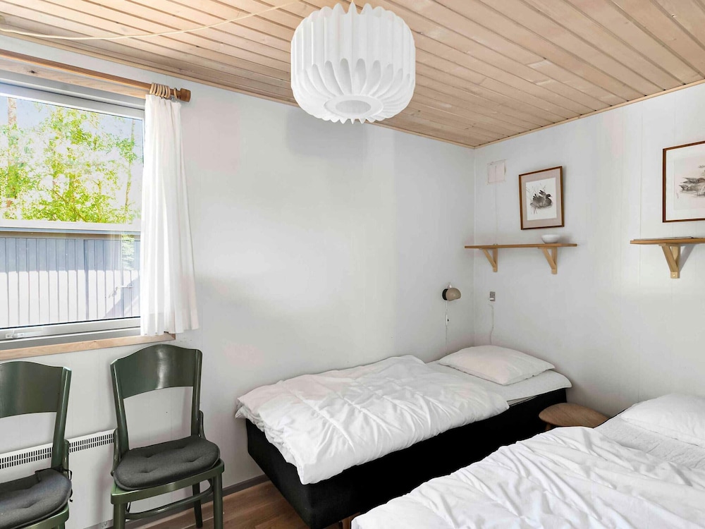 5 Star Holiday Home in Aakirkeby