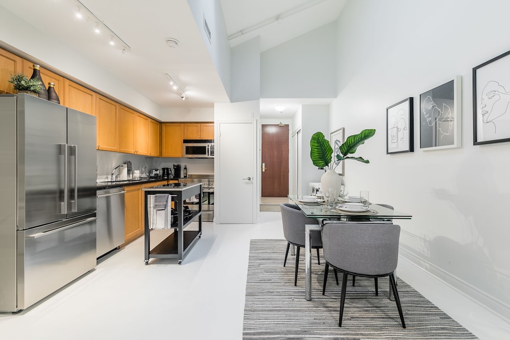 HomeHop - Financial District - Image 3