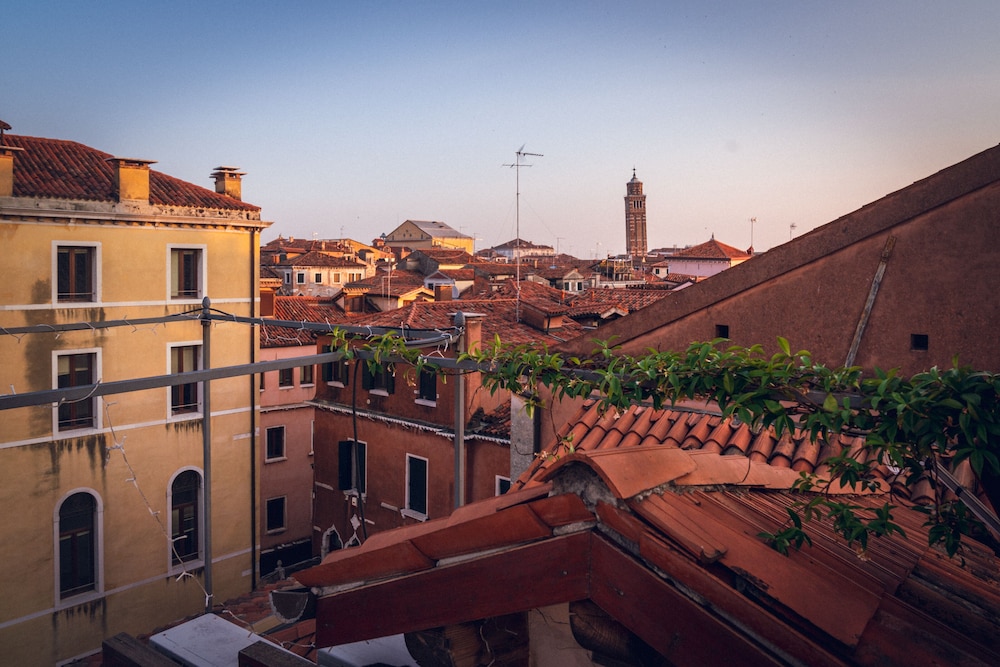 Palazzo San Luca