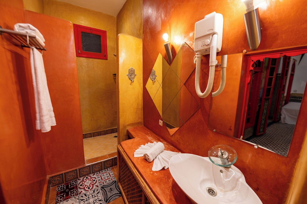 Riad Amira Luxury Palace
