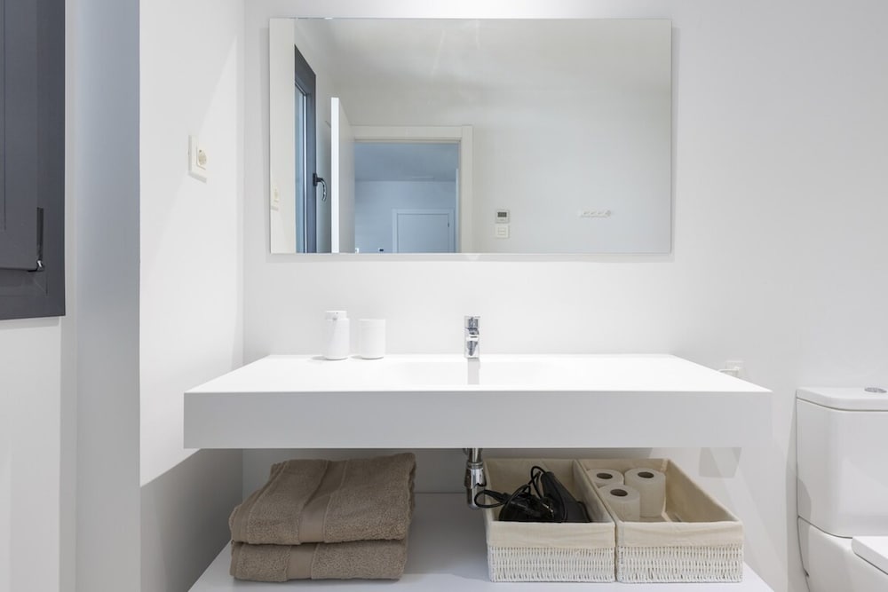 Horizon Top Floor Apartment Higueron