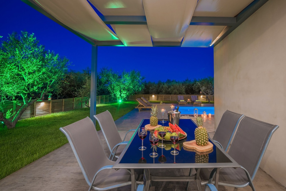 Natura Verde Villas
