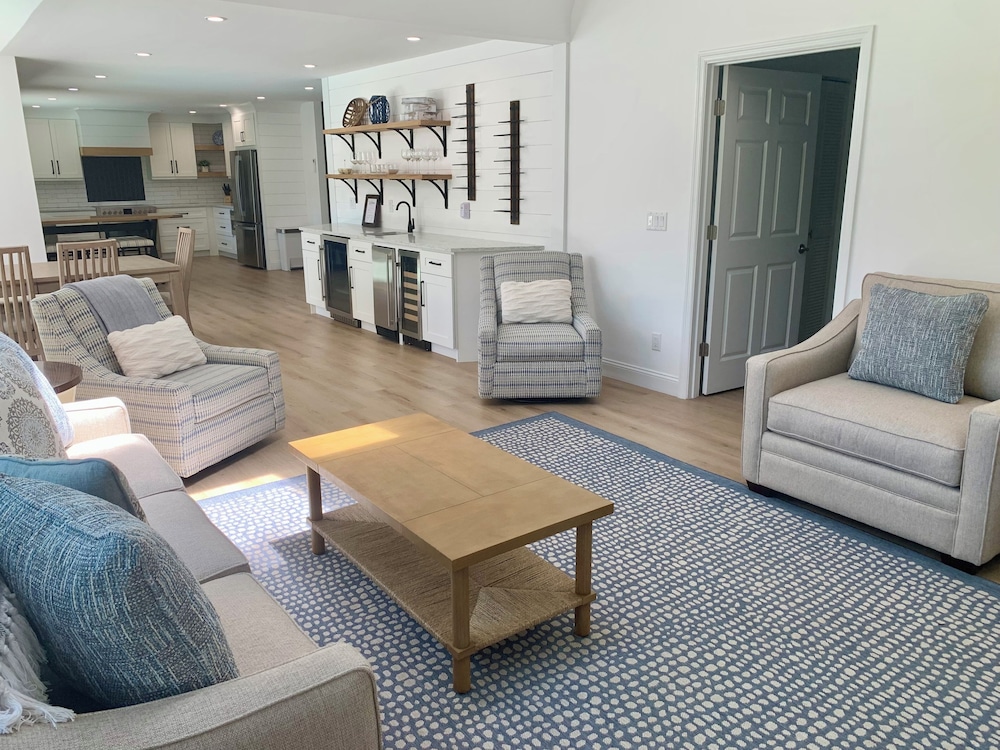 44 Willow Oak Rd. West at The Sea Pines Resort