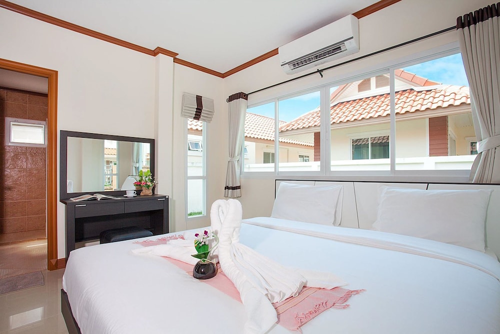 Baan Thai Lanna Pattaya