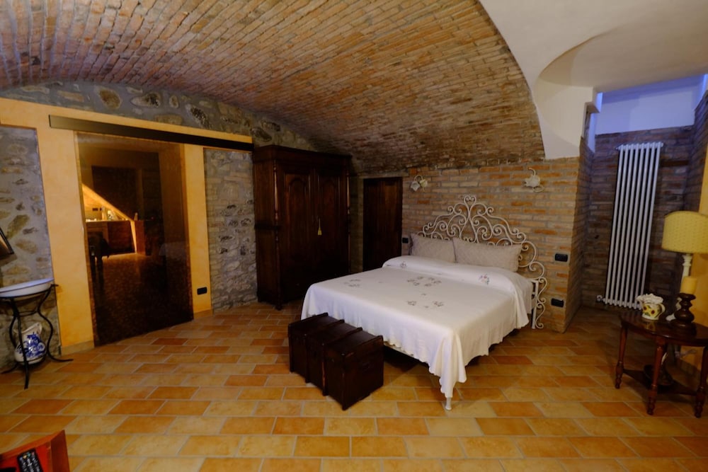 B&B La Corte Suites