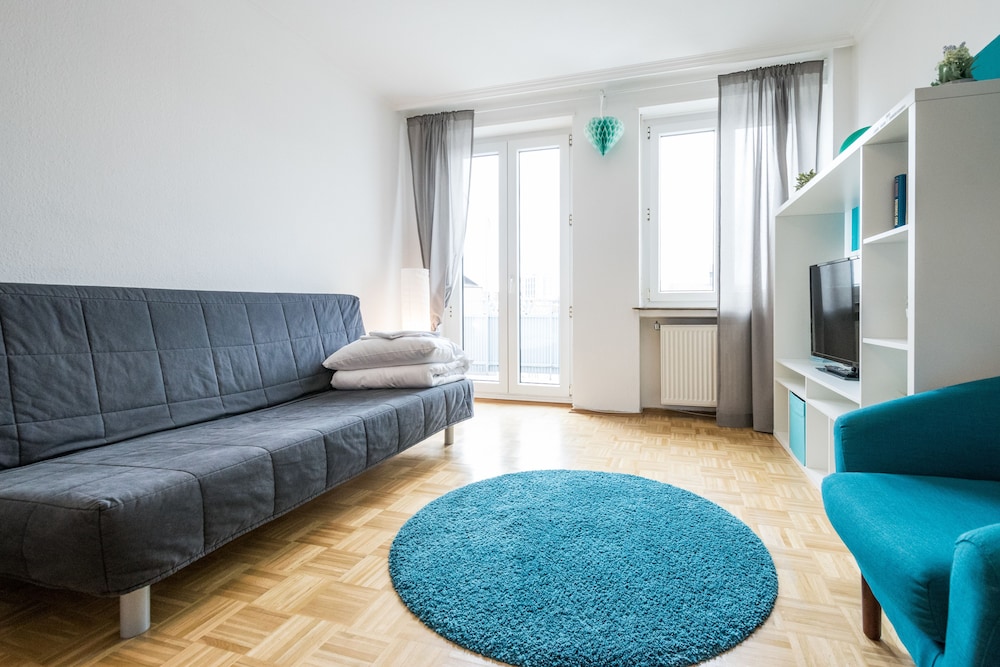 Frankfurt Vacations - Fair Apartments - Property Image 6