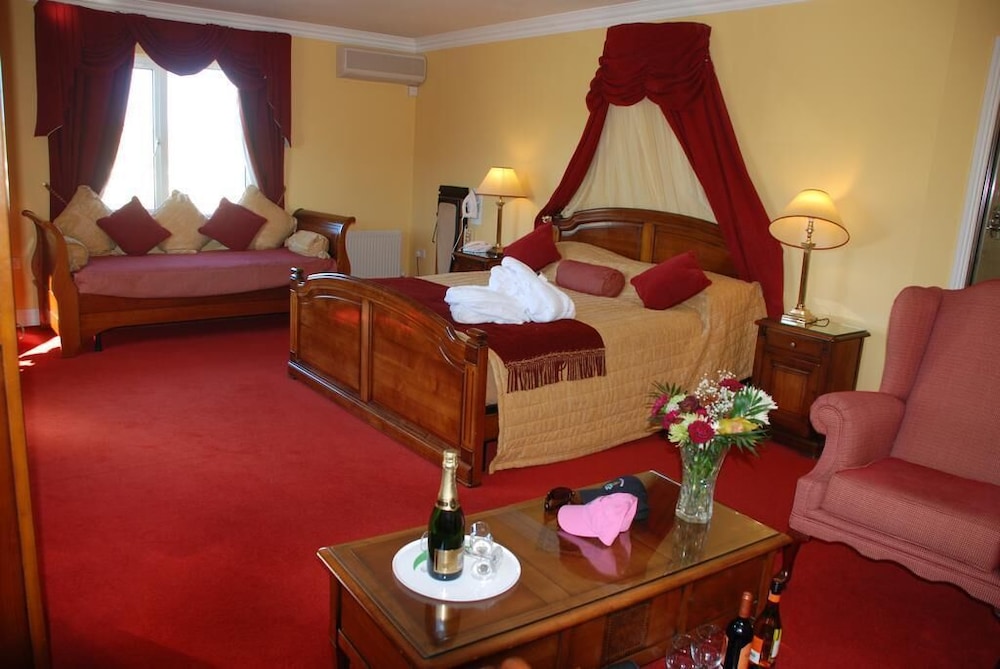 The 19th Lodge Ballybunion view 5