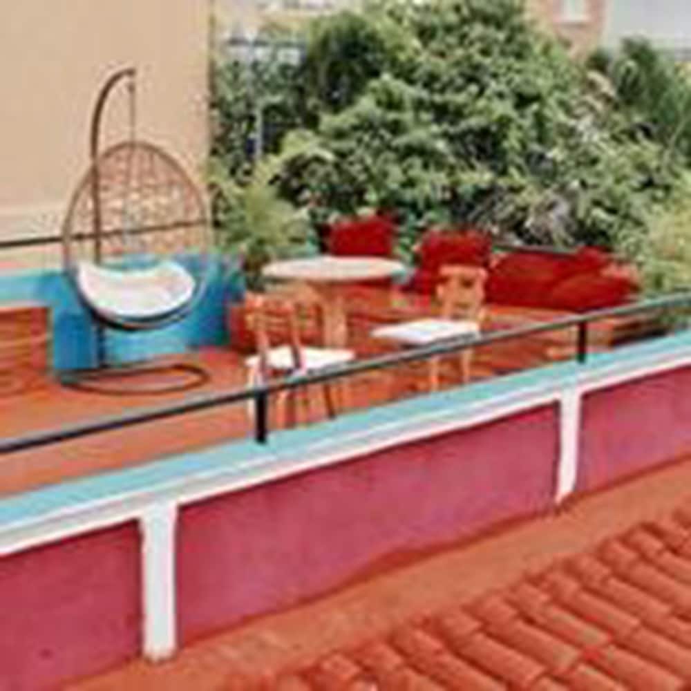 Mama Waldy Hostel