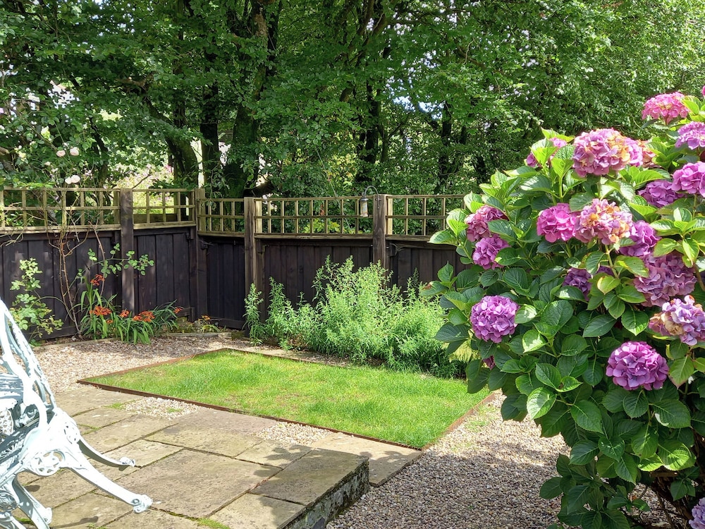 Kingfisher Cottage