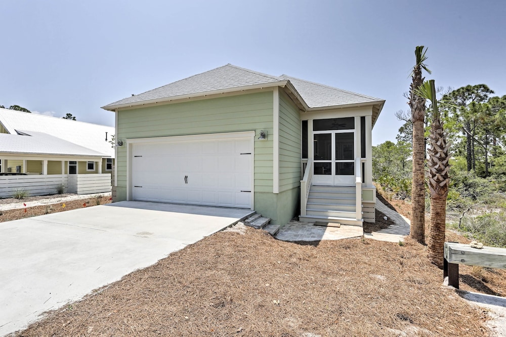 Port St Joe Beach House w/ Pool Access! view 4