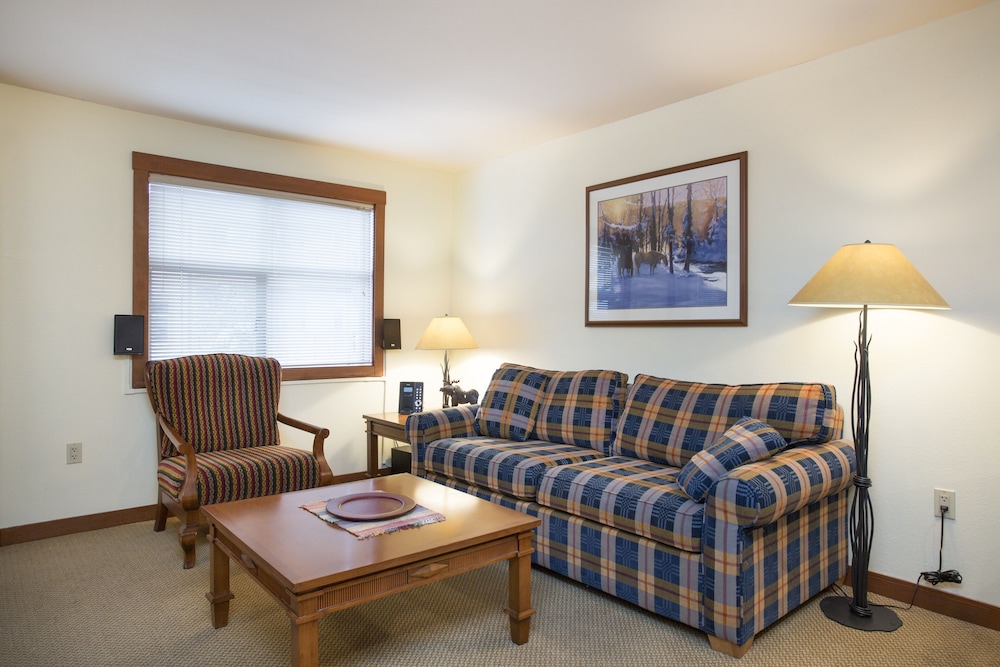 One Bedroom Condos at Powderhorn Lodge - Solitude UT