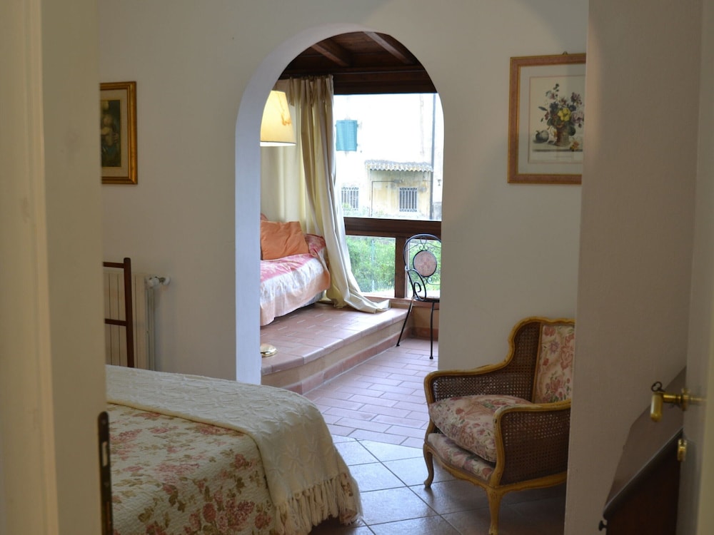 Tuscan Villa With Sea Views photo 4