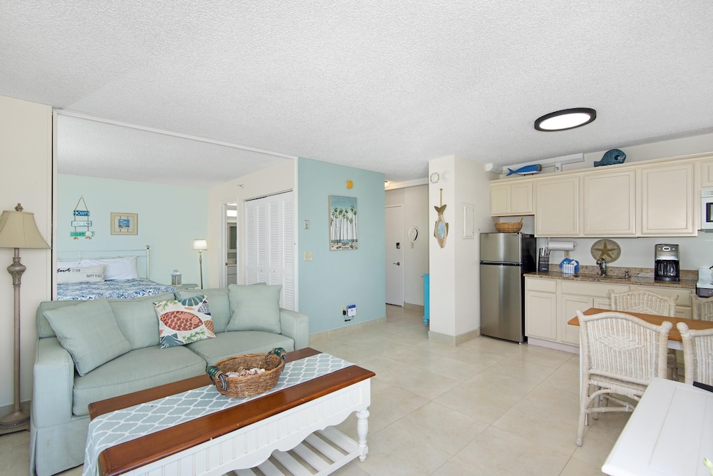 Estero Beach & Tennis 402 A