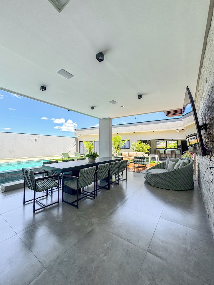 Mansão Luxo Lago - Caldas Novas