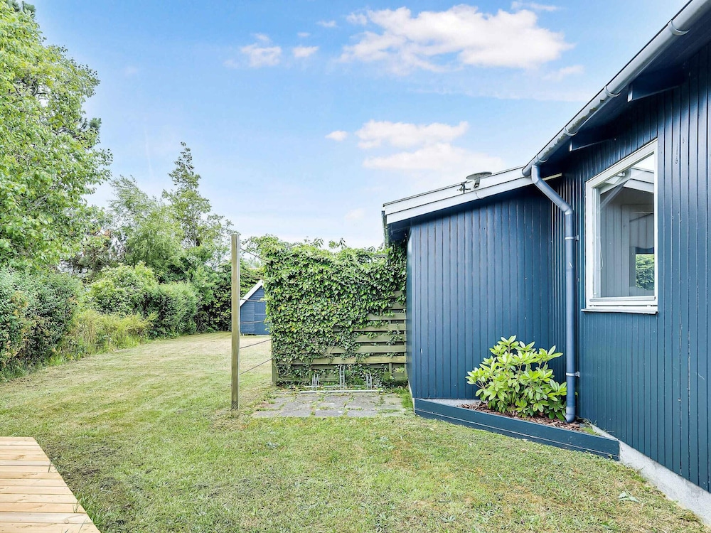 5 Star Holiday Home in Vaeggerlose