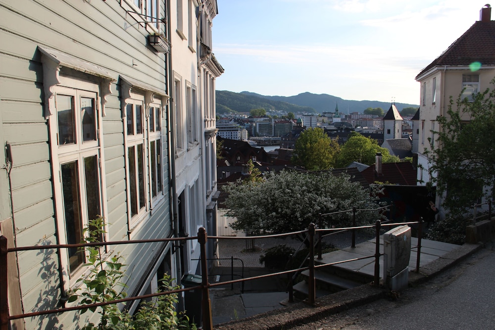 Bergen Vacations - Center Villa - Property Image 5