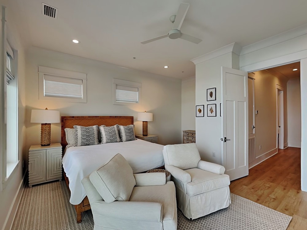 The Osprey #8 by Southern Vacation Rentals
