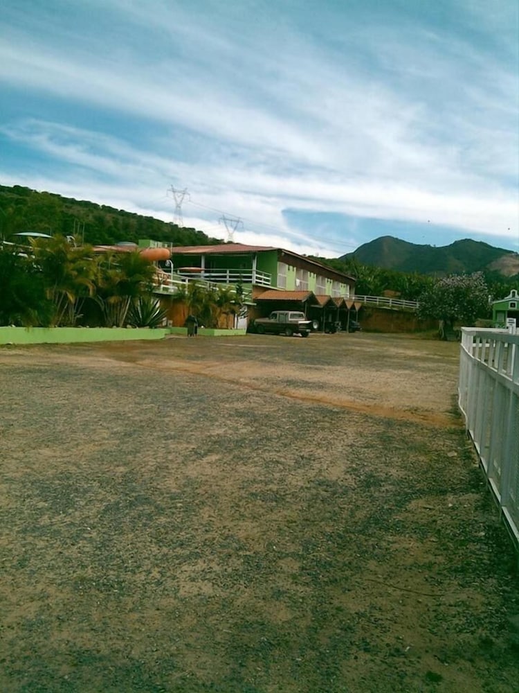 Hotel Pousada Sitio Bom Fim - Image 1