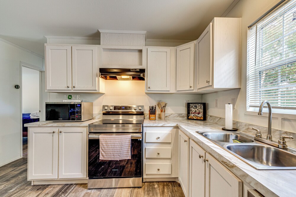 Bovees Riverhouse dunnellon Family Getaway!