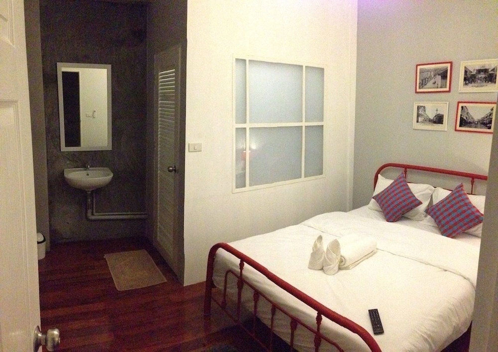 Ai Phuket Hostel - Image 2