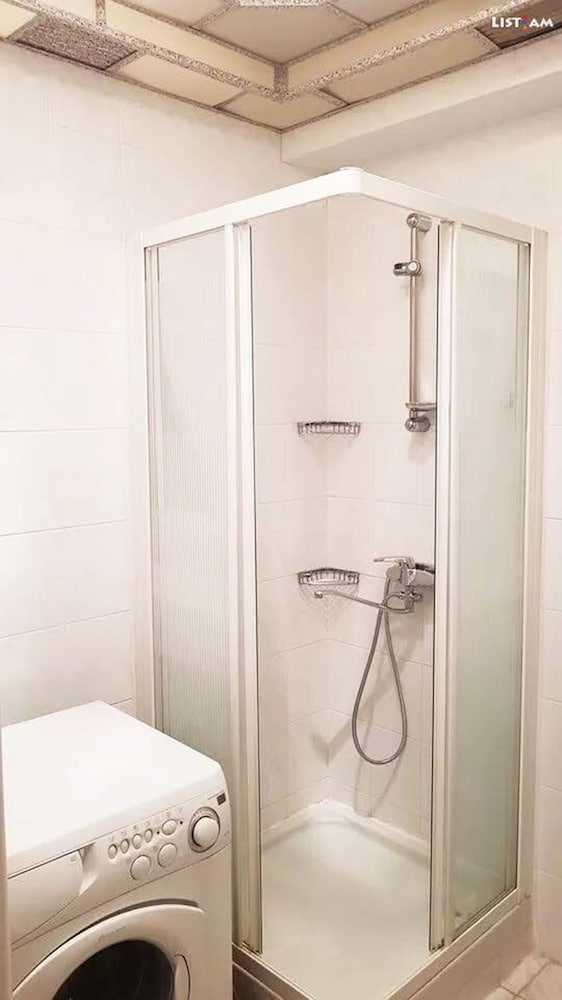 Domino Yerevan Hostel & Tours