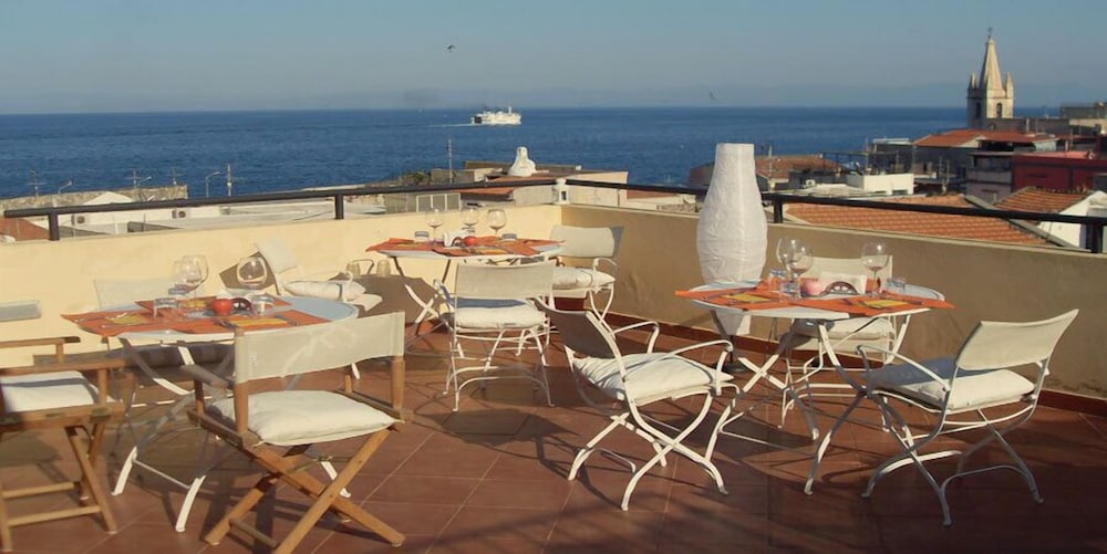 Hotel Agave - Image 1