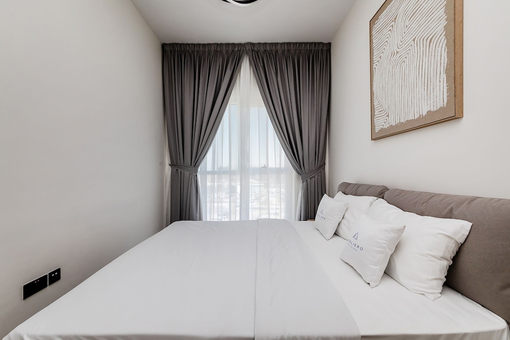 Deluxe 2BR Apartments at Socio
