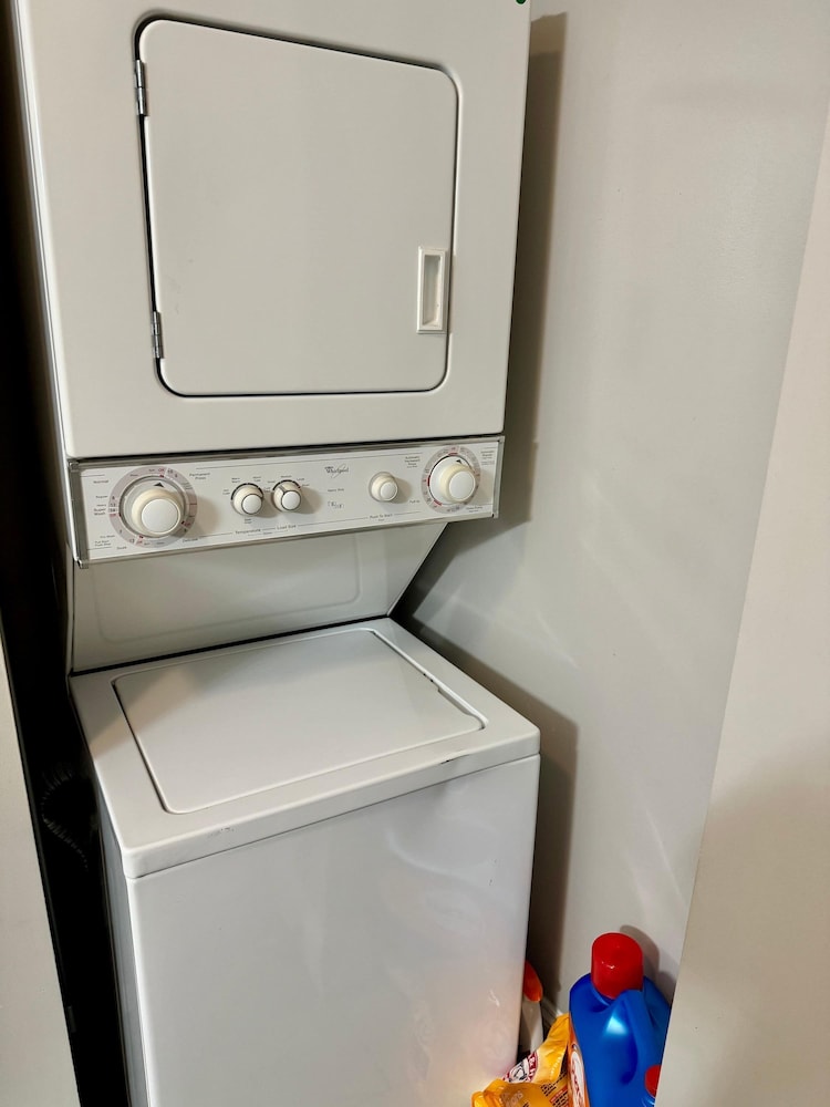 Short North Prime Location Free Parking