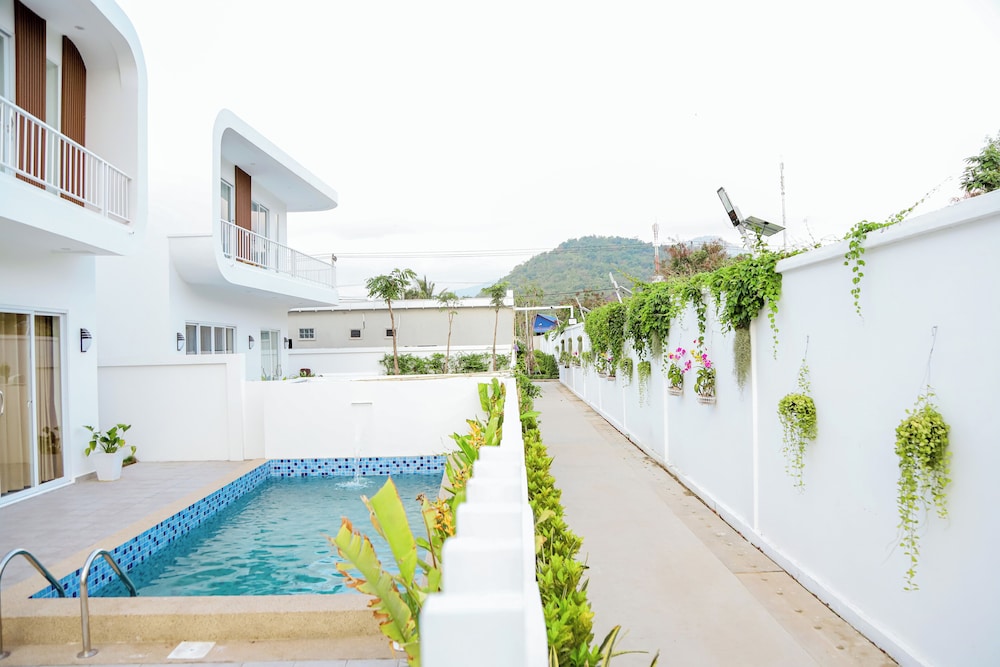 De KT Villa Kampot