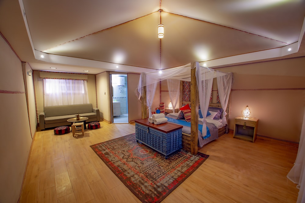 Rahayeb Desert Camp - Image 2