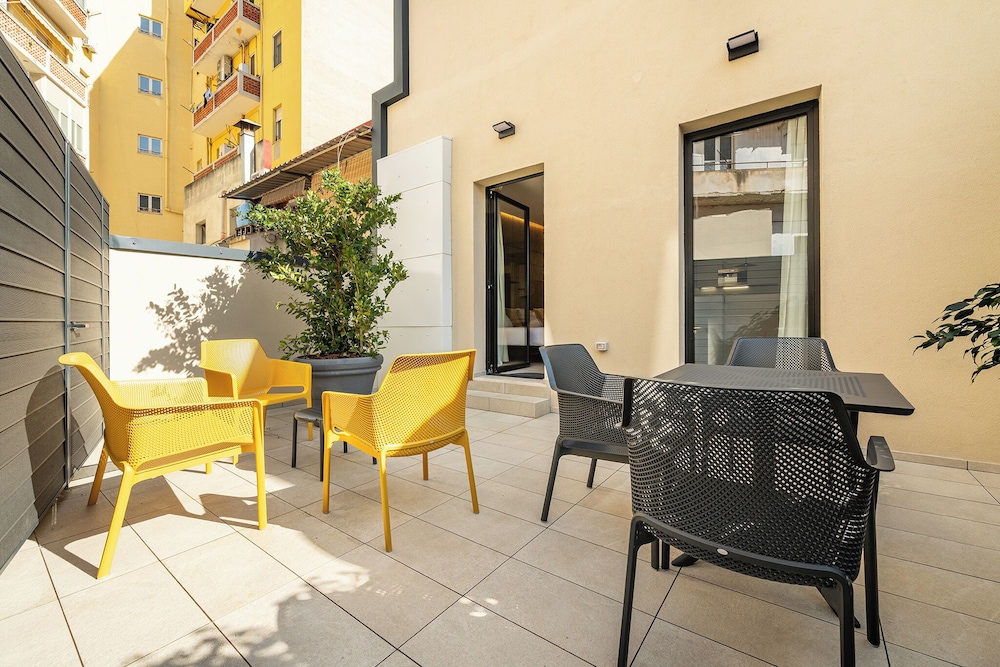 KARALIN SONNINO SUITES