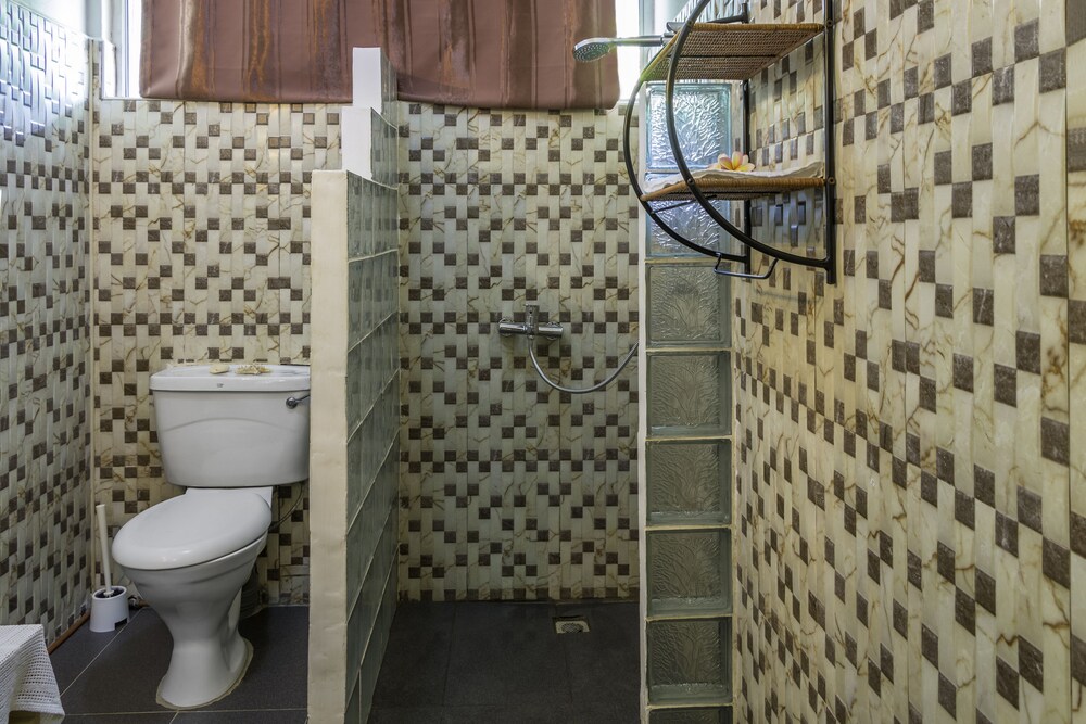 Lemongrass Lodge