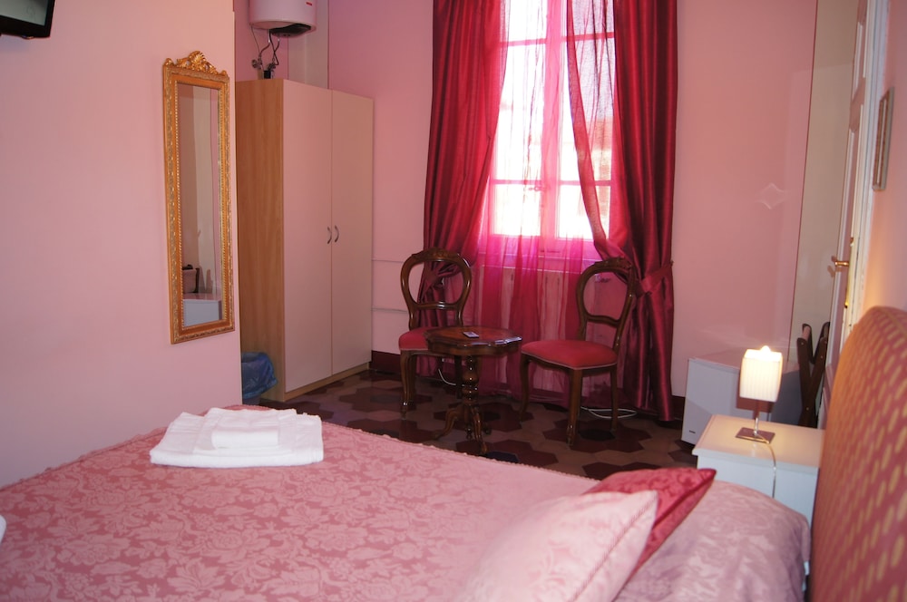 La Mimosa Bed and Breakfast view 2