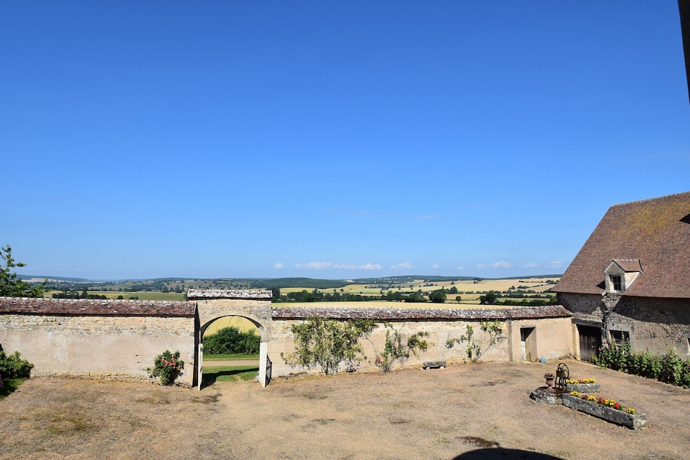 Mansion in Burgundy Near Morvan Natural Park