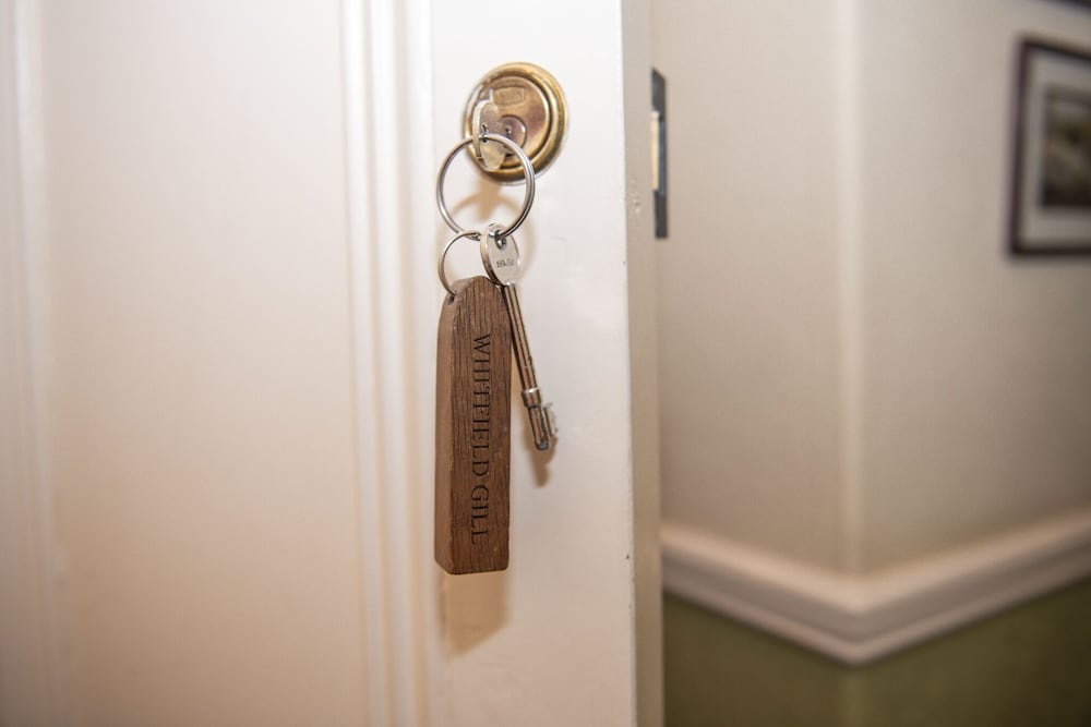 Milton House Studio Apartment Suites