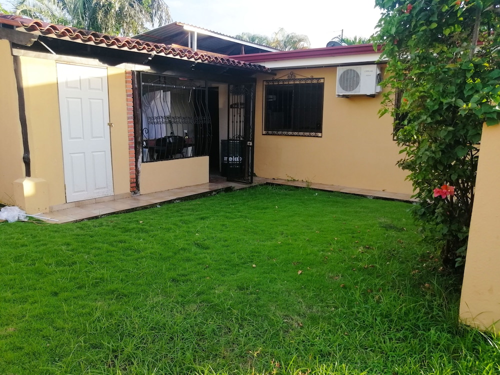 Sol Dorado 52 view 5