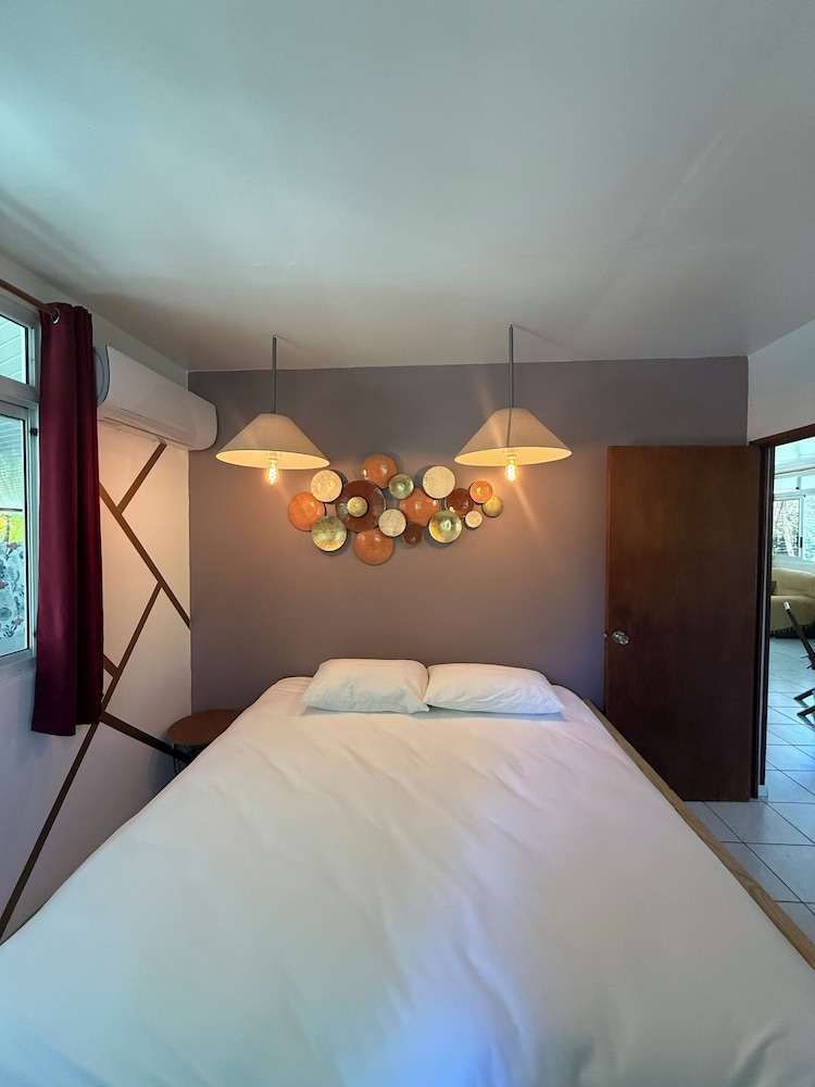 Vahine Ori Lodge