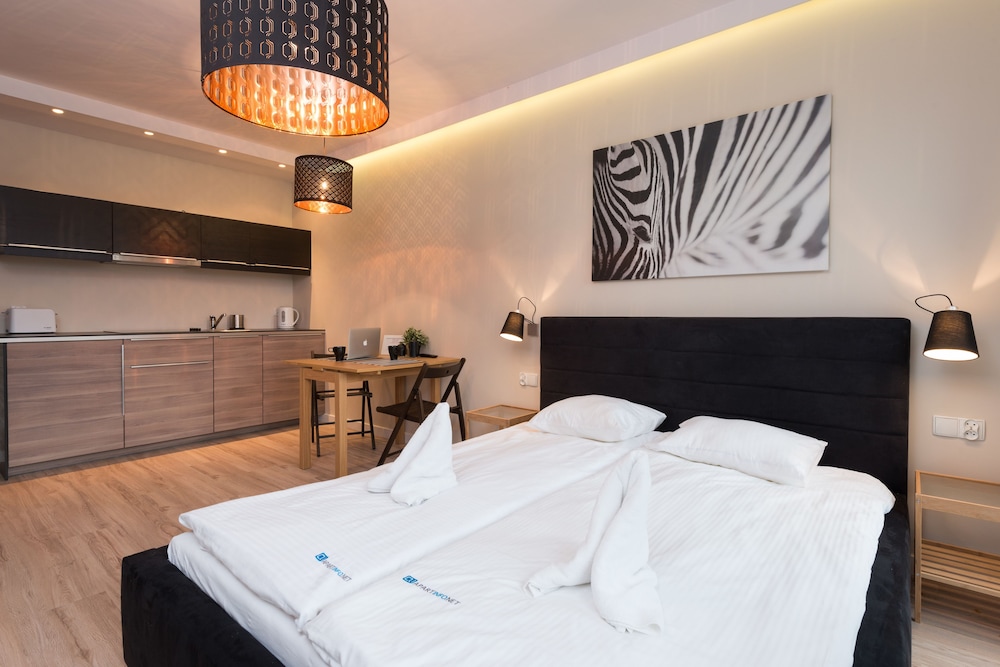 Apartinfo Aura Apartments