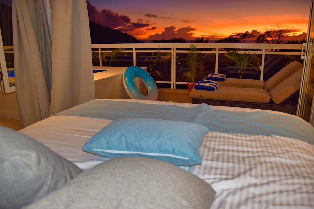 Venlia view 2