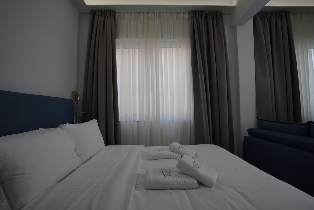 Tip Top Suites