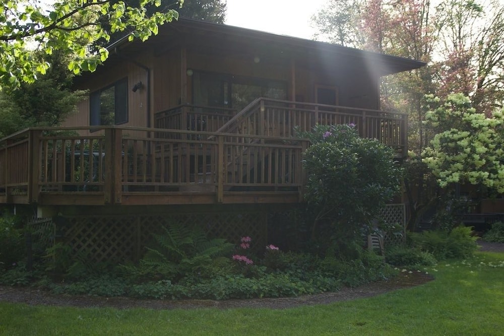The Wayfarer Resort