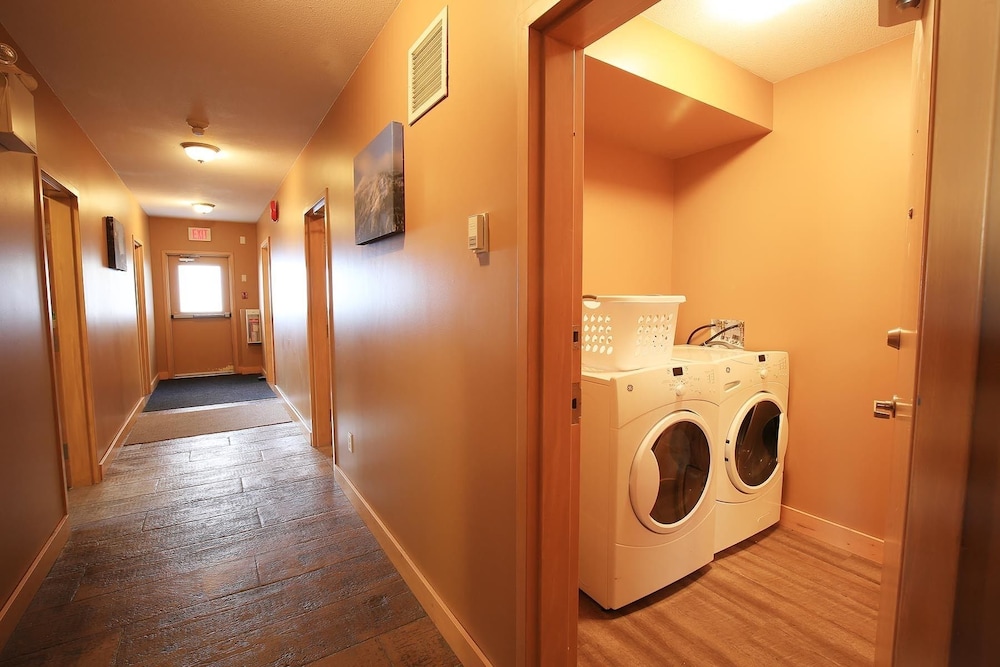 Executive Suite by Apex Mountain Lodging
