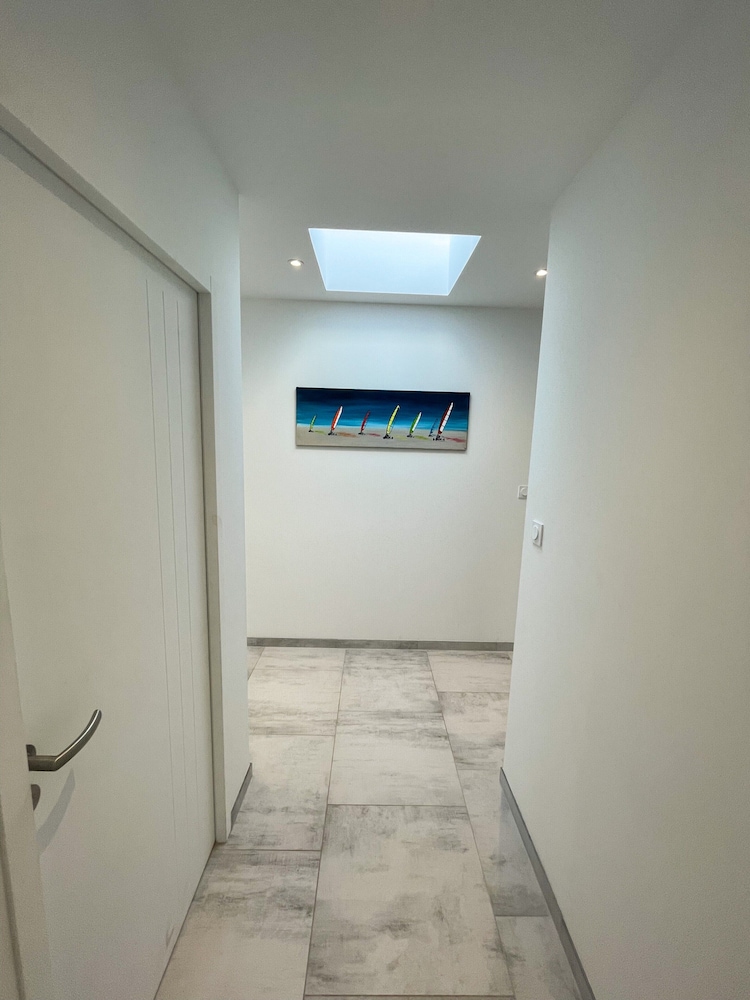 House in Ploudalmezeau With Heated Pool & Beaches